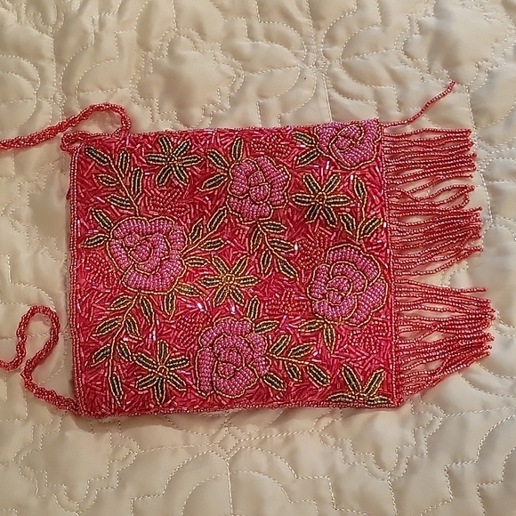 Beautiful beaded purse - Picture 3 of 8